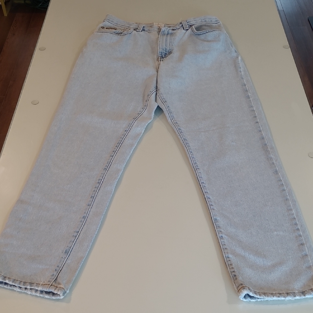 EUC Calvin Klein Enzyme Wash High Waisted Classic 5 Pocket Jeans